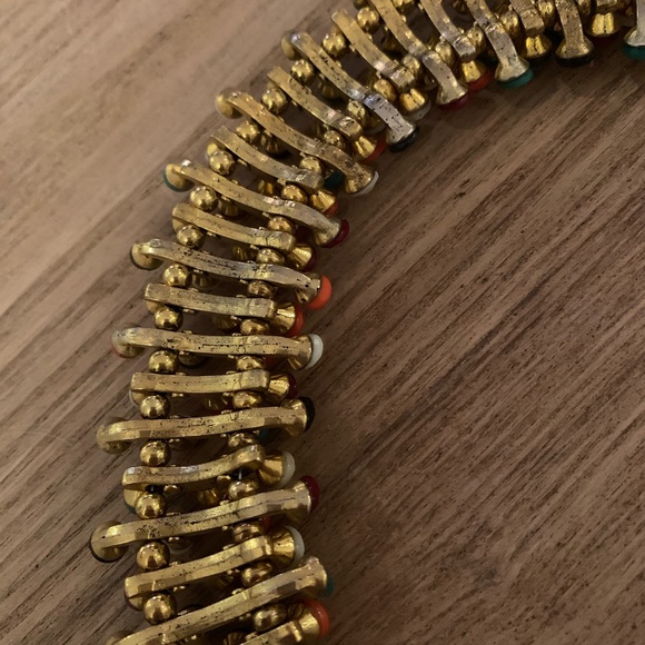 Gold statement necklace - Picture 3 of 3